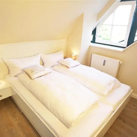 Haus-kaept-n-hein-cors-1-og-dg-wohnung-04 Apartamento Wenningstedt-Braderup