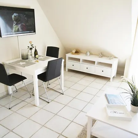 Haus Käpt`n Hein Cors 1.og/dg 04